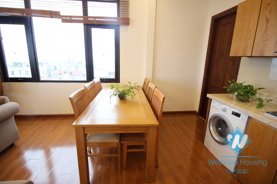 Beautiful 2 bedrooms apartment with gorgeous water view and in a prestige location for rent in Tay Ho, Ha Noi